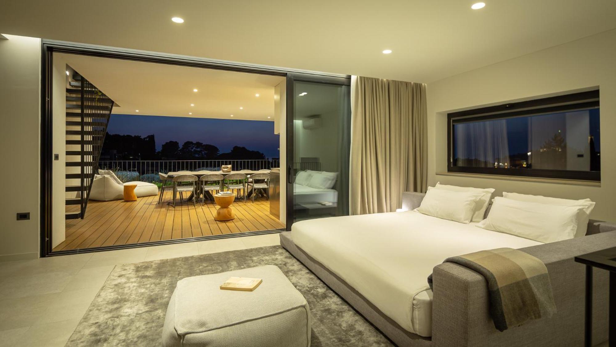 Villa Z6 *